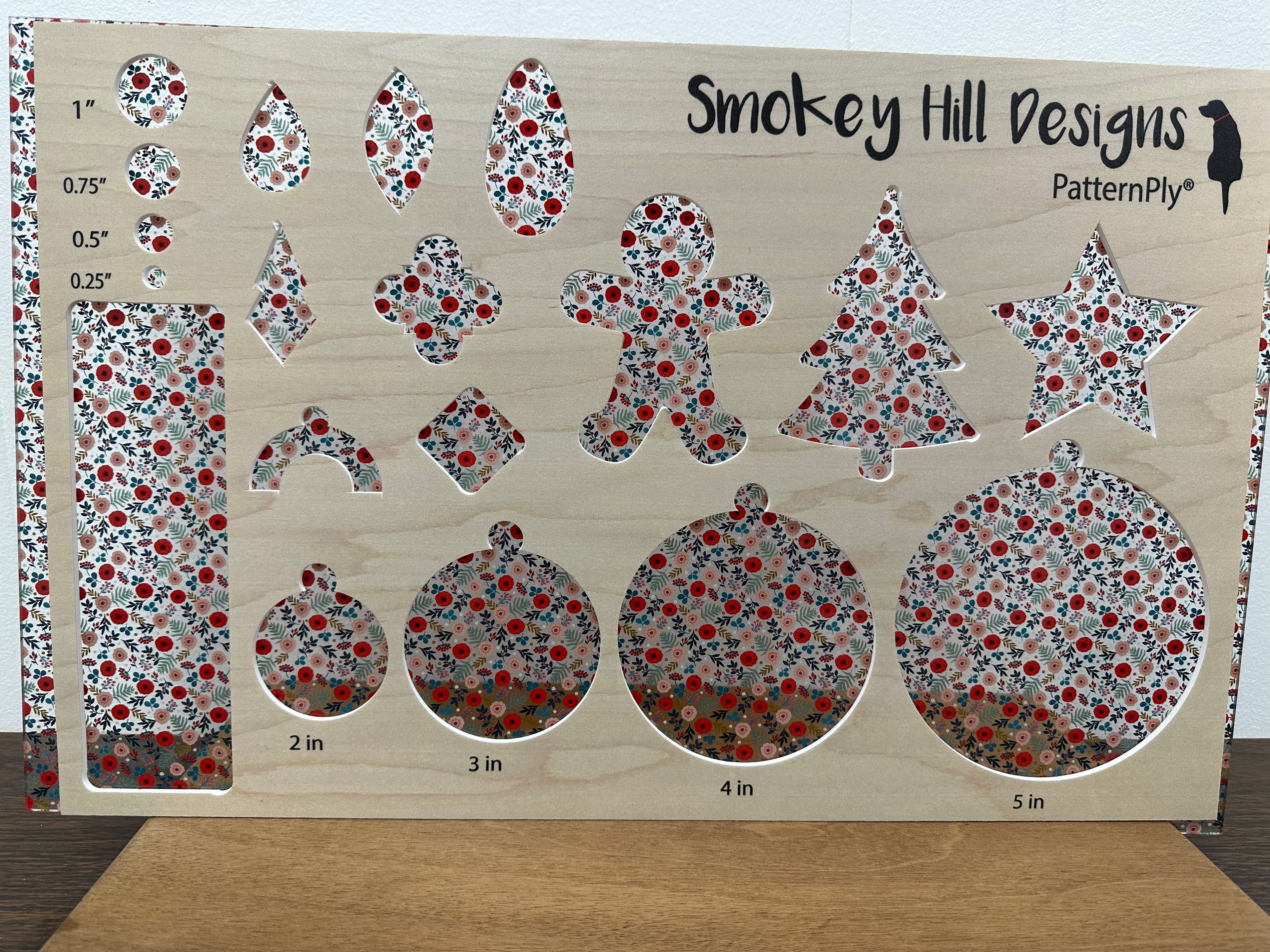 PatternPly® Scattered Micro Cartoon Christmas Floral product photo 2