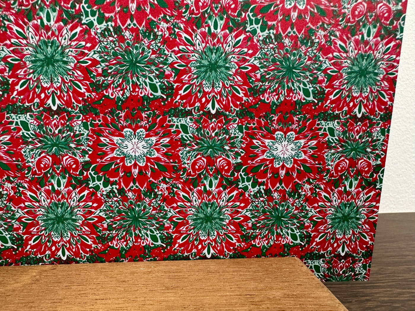 PatternPly® Christmas Preppy Floral