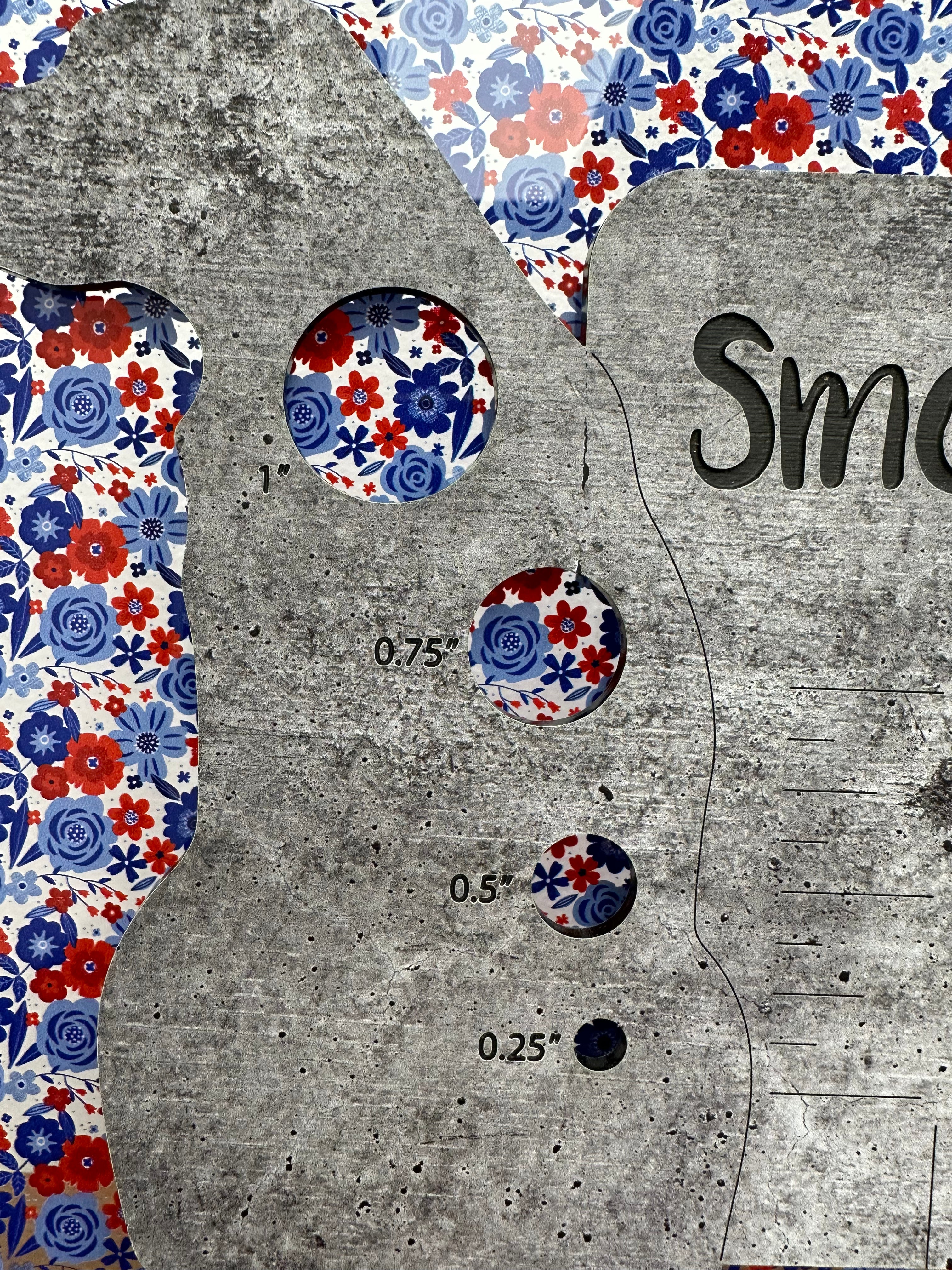 PatternPly® Scattered Red, White, and Blue Floral product photo 4