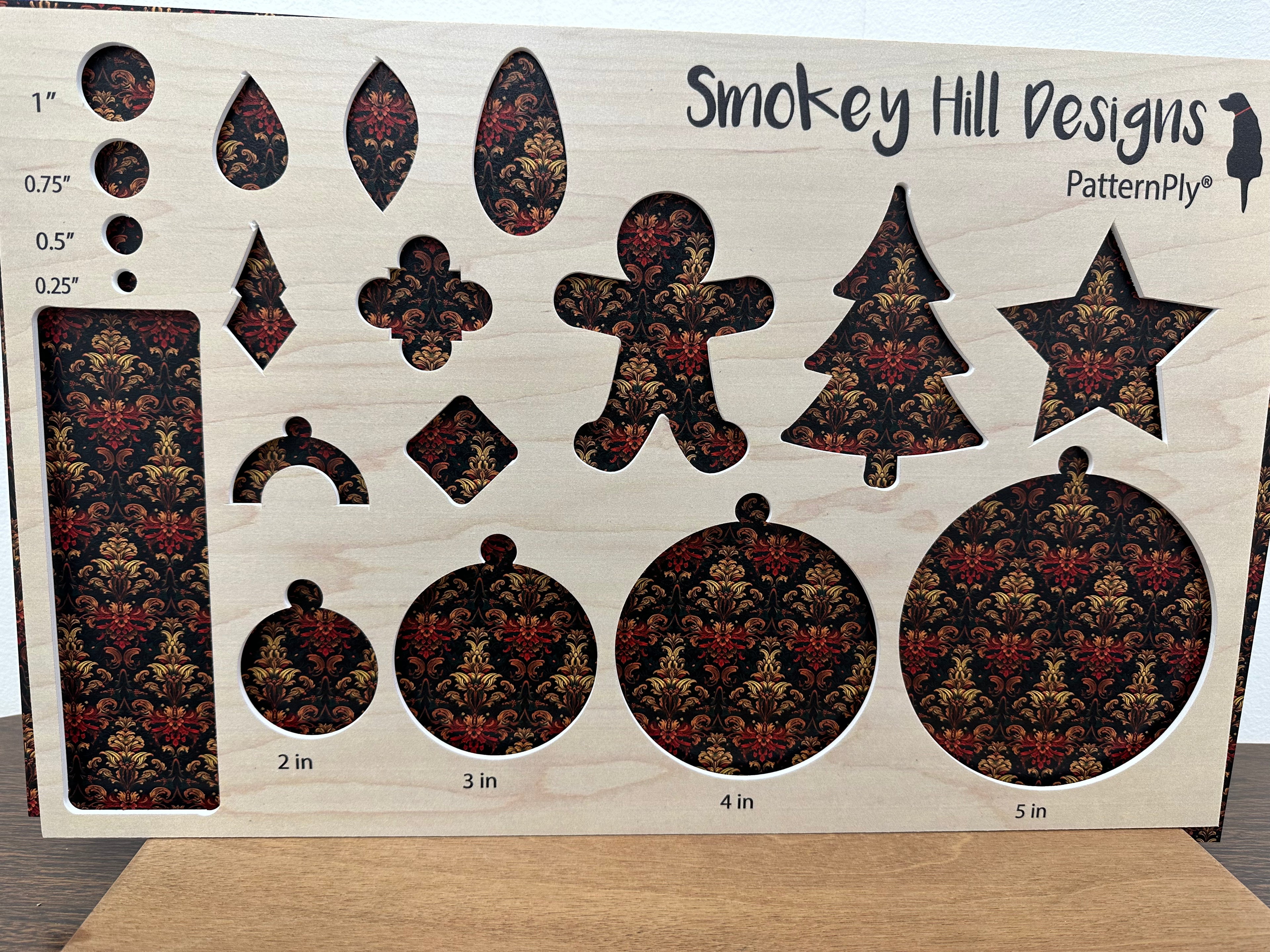 PatternPly® Full Coverage Victorian Christmas Damask product photo 2