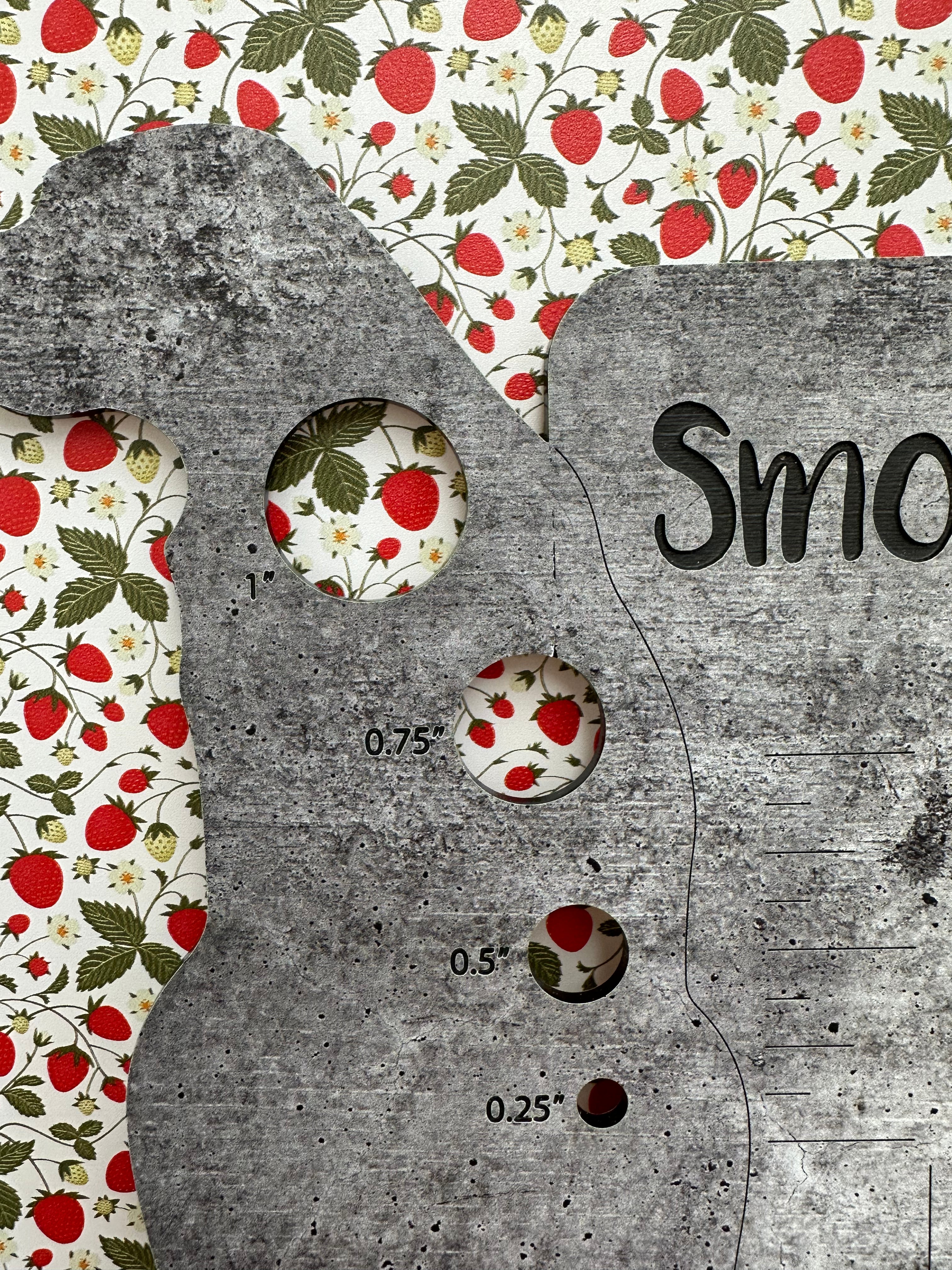 PatternPly® Full Coverage Strawberry Plants product photo 3