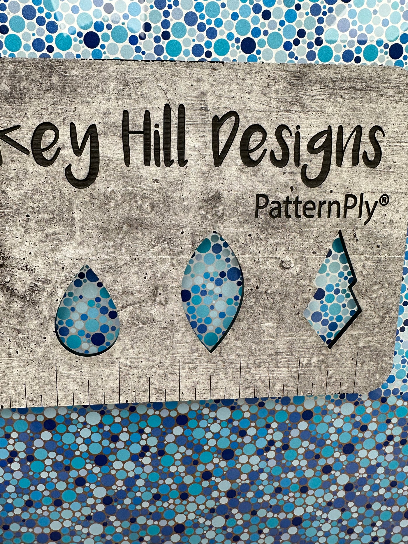 PatternPly® Scattered Micro Blue Bubbles