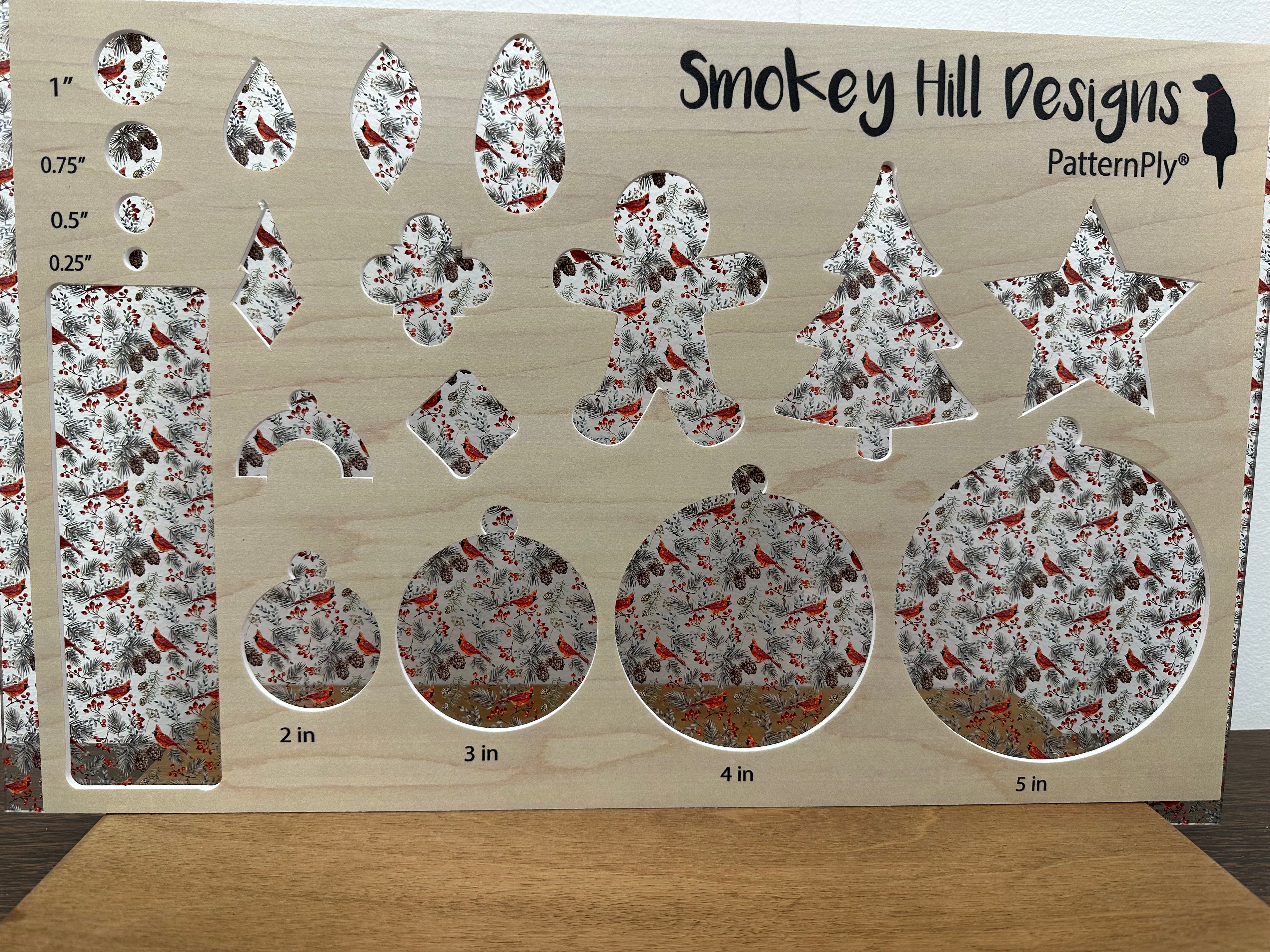 PatternPly® Scattered Cardinals and Pinecones product photo 2