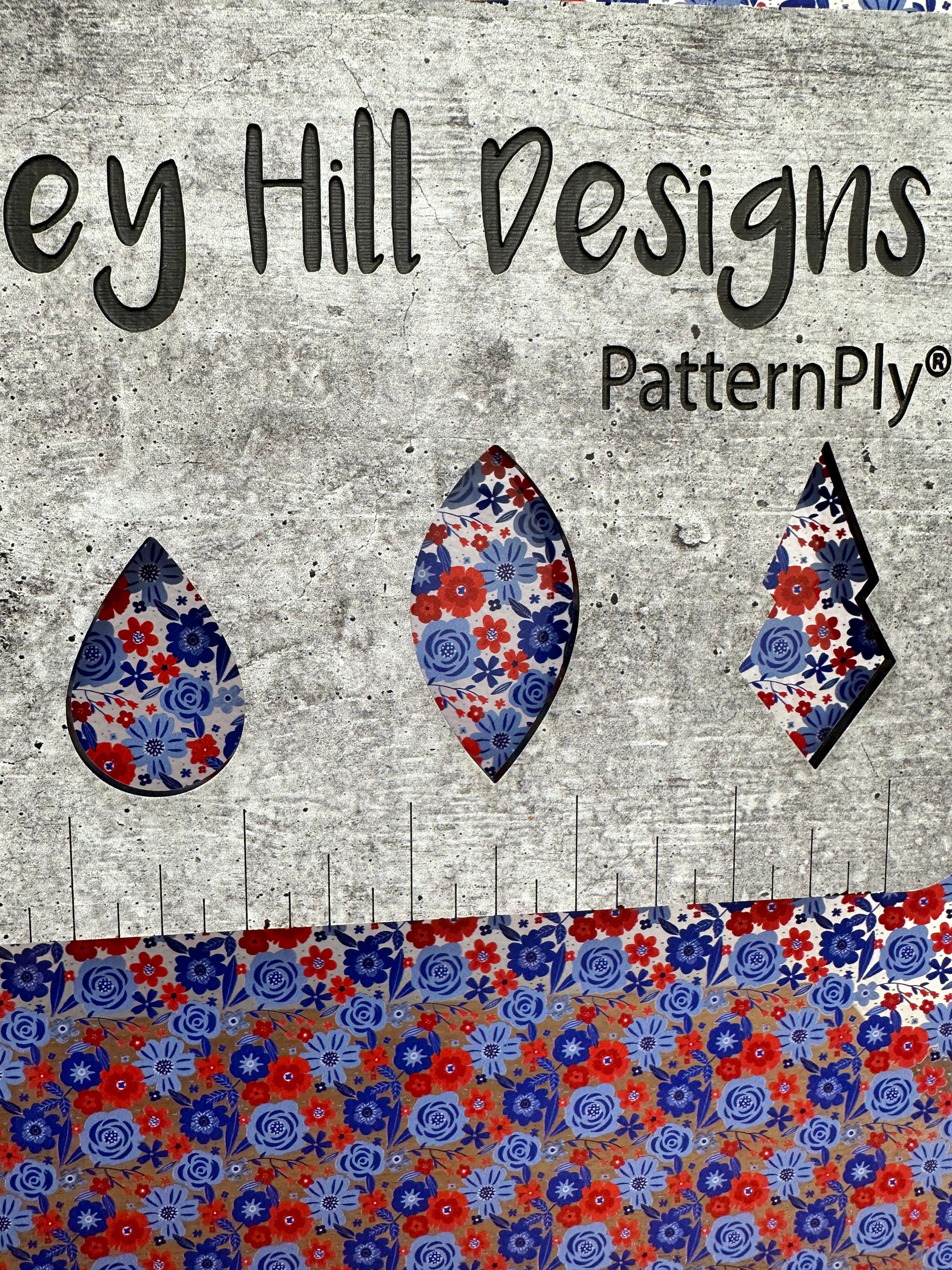 PatternPly® Scattered Red, White, and Blue Floral product photo 2