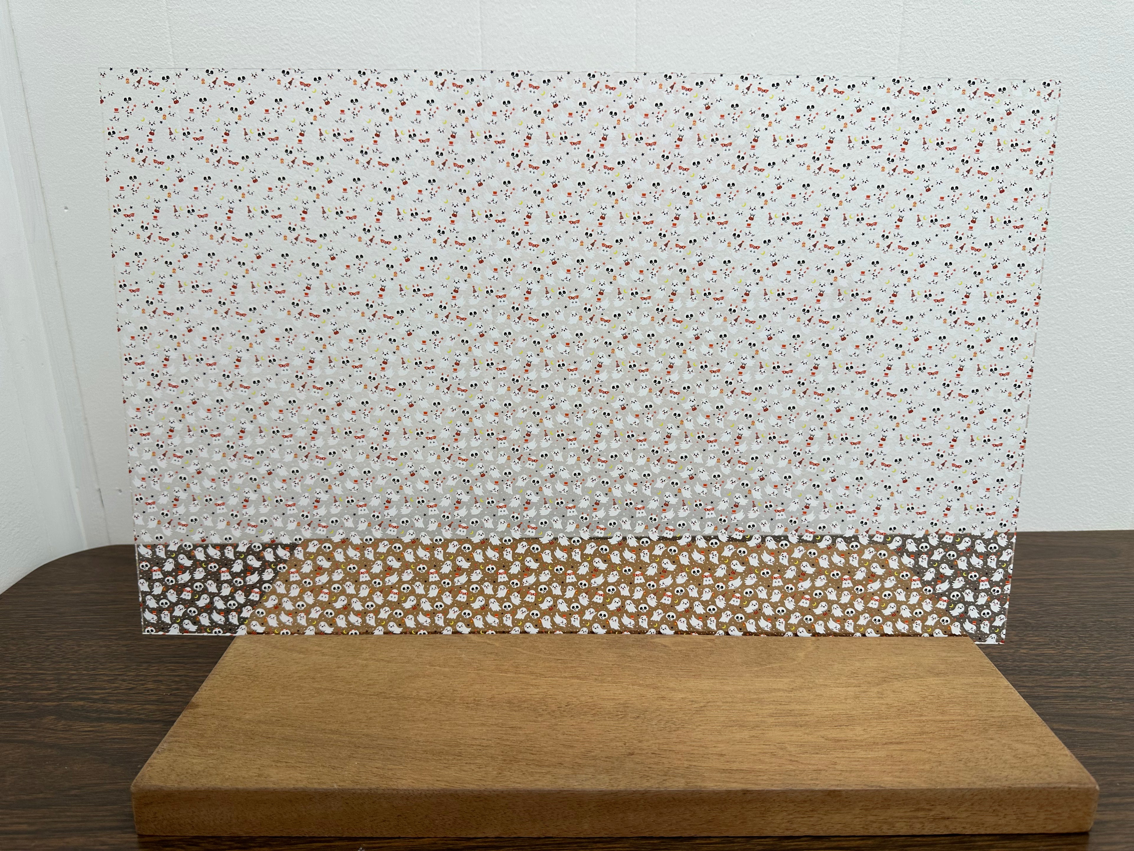 PatternPly® Scattered Friendly Ghosts product photo 3