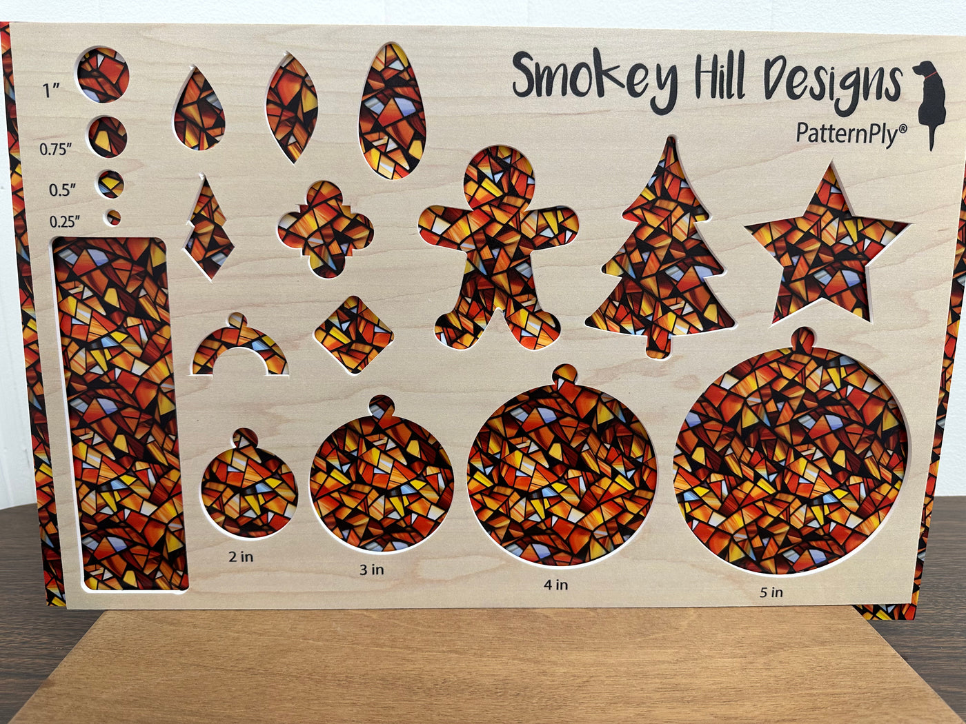 PatternPly® Abstract Candy Corn Stained Glass