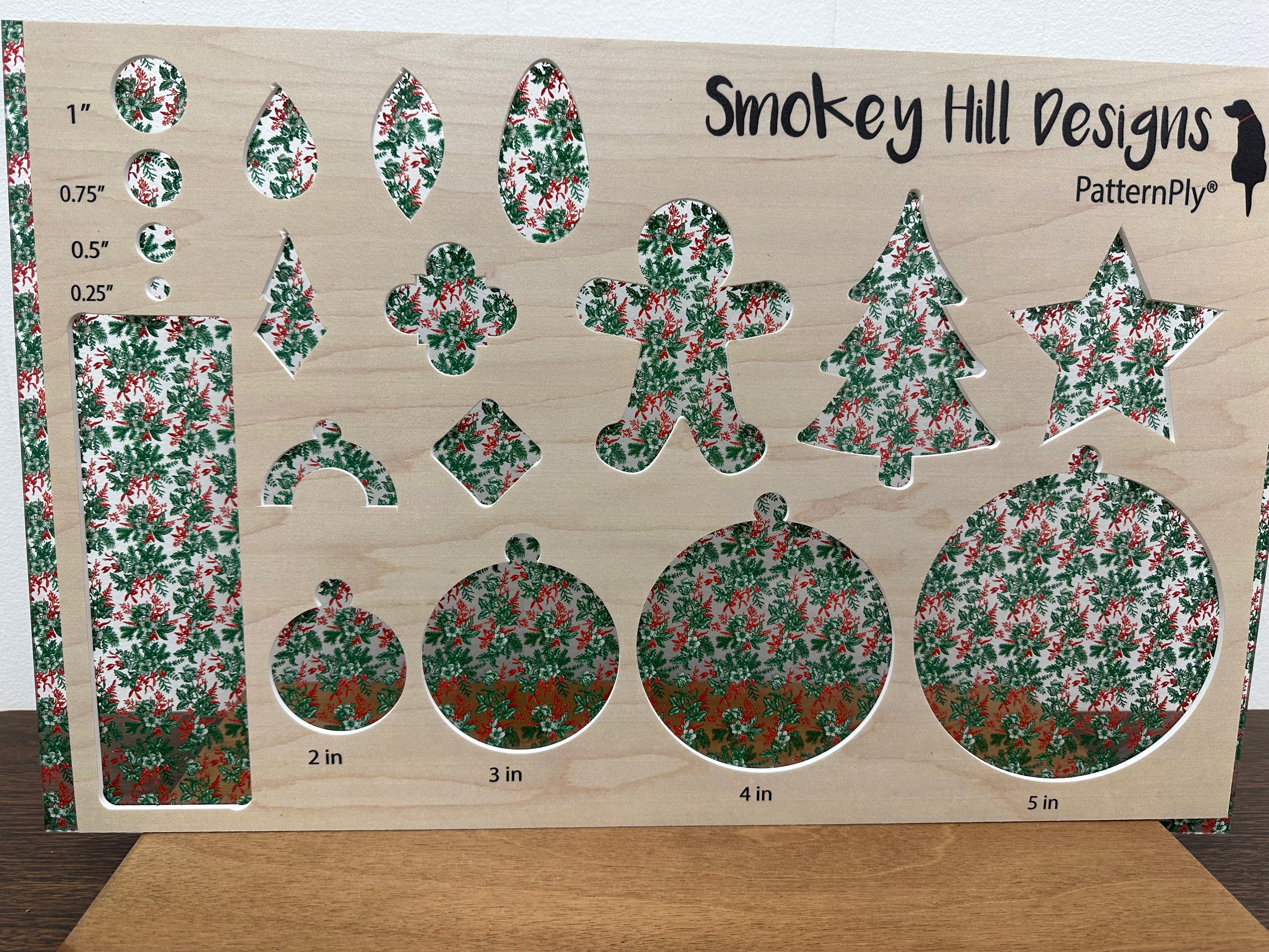 PatternPly® Scattered Red, White, and Green Vintage Christmas Floral product photo 2