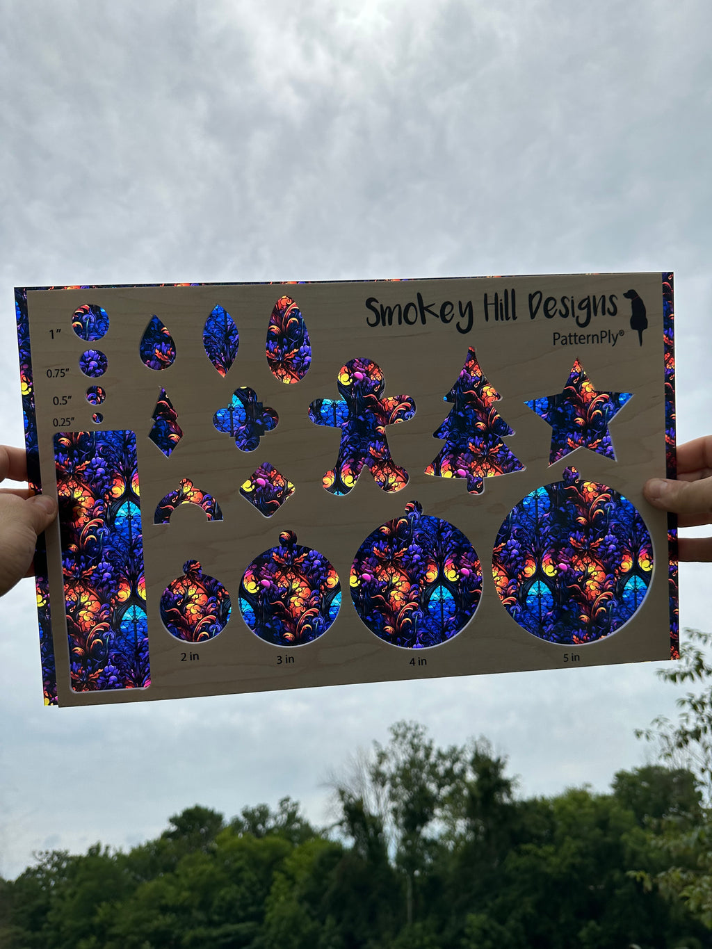 PatternPly® Transparent Sunset Window product photo 2