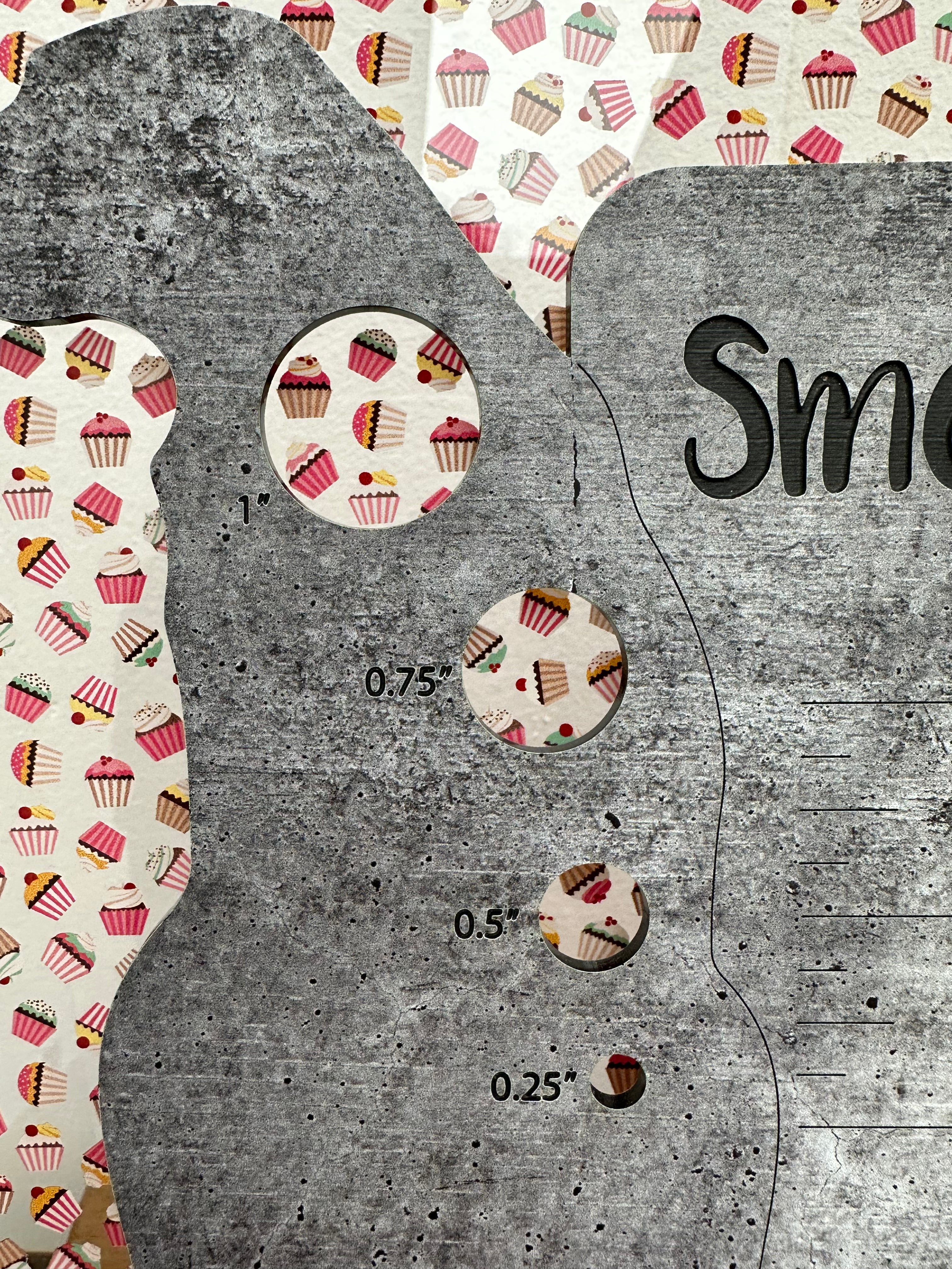 PatternPly® Scattered Cupcakes product photo 4