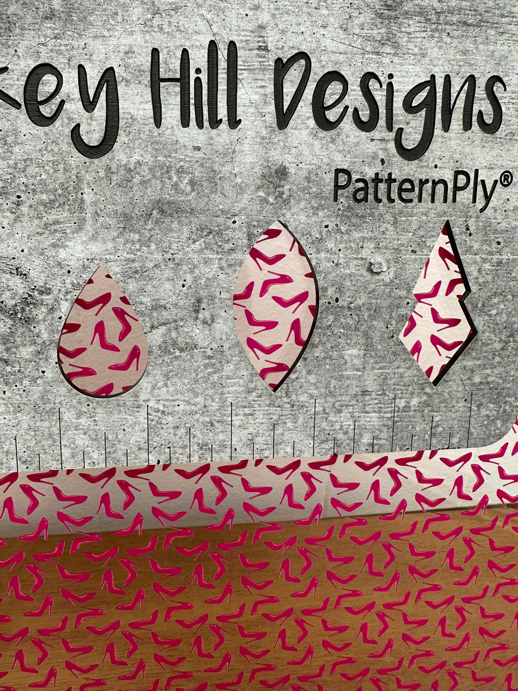 PatternPly® Scattered Pink Heels product photo 2