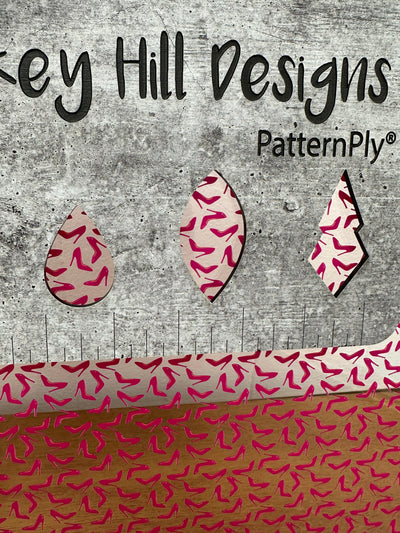 PatternPly® Scattered Pink Heels