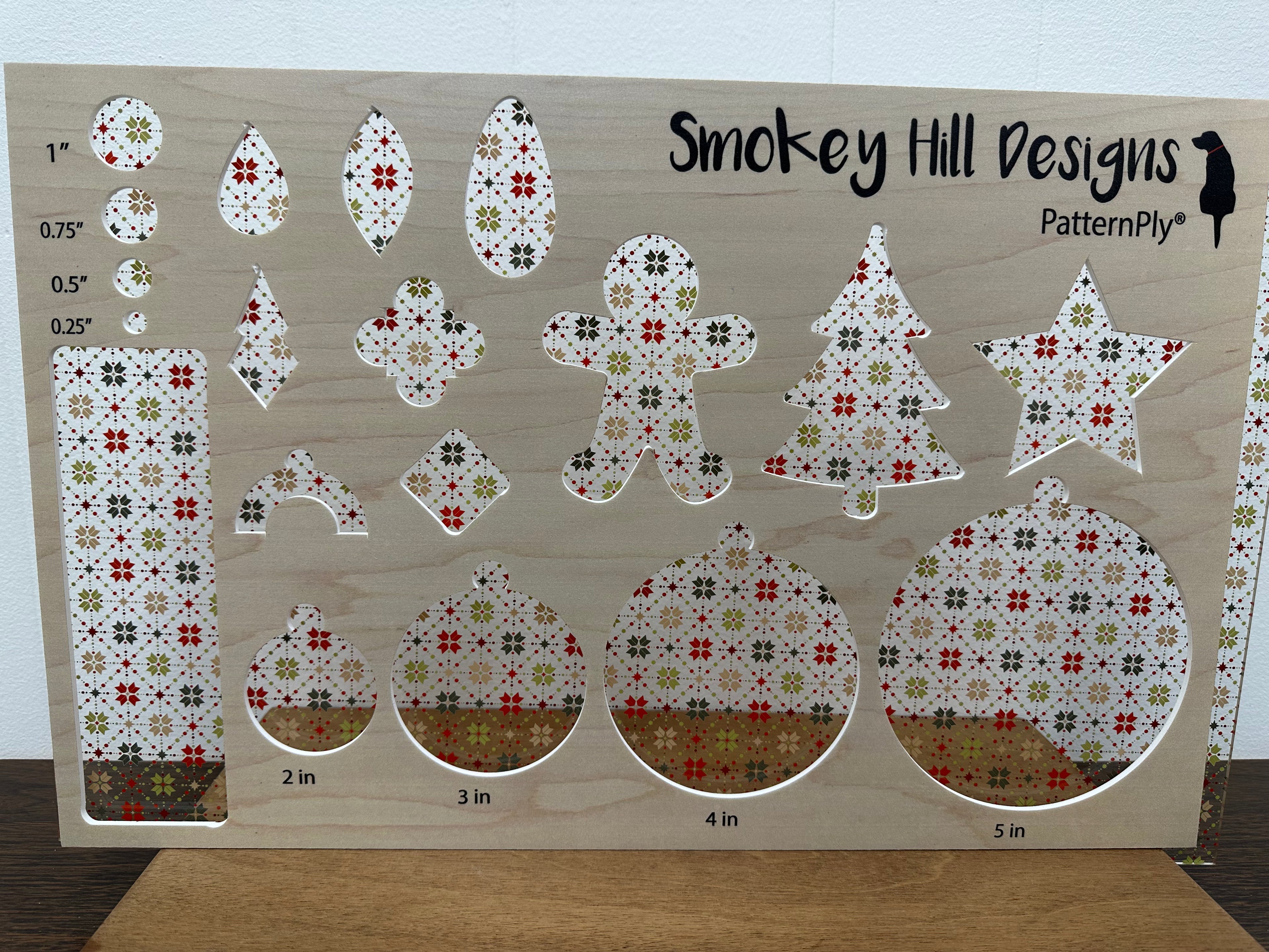 PatternPly® Scattered Christmas Quilt product photo 2
