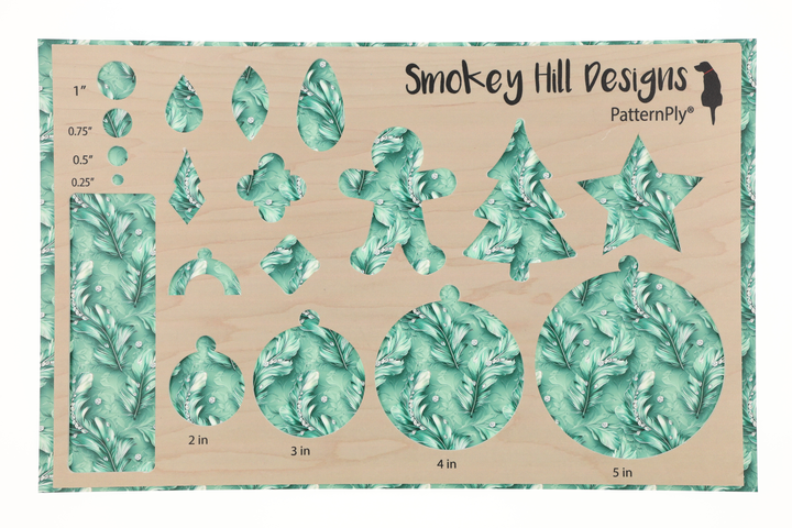 PatternPly® Full Coverage Feathers and Bling Mint