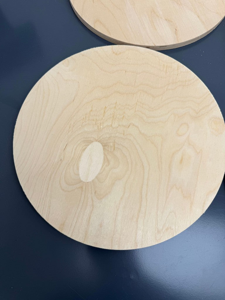 Face defect on a 1/2 inch Baltic Birch outlet round