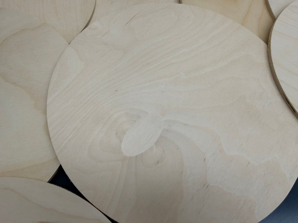 Outlet - 1/4” Baltic Birch Round (1 pc, 12" diameter) product photo 4