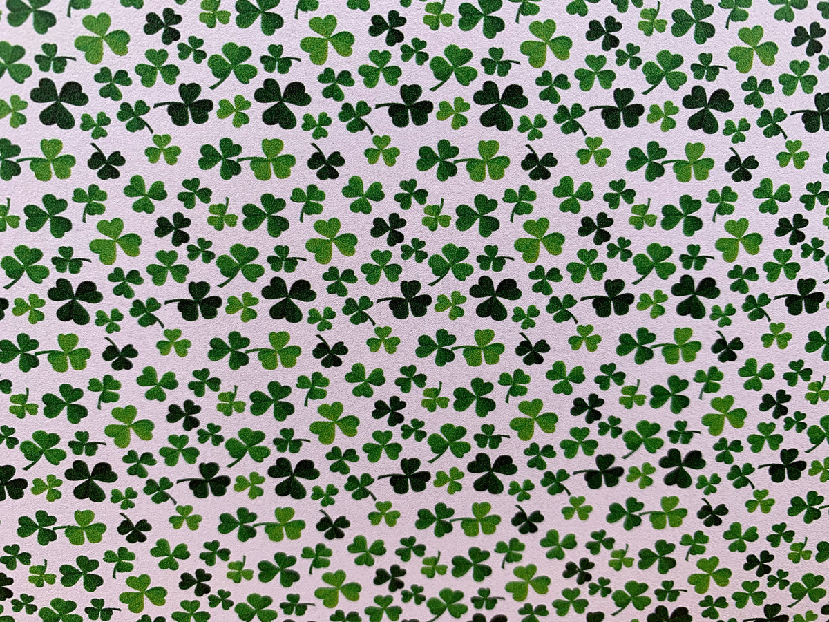 PatternPly® Full Coverage Mini Clovers