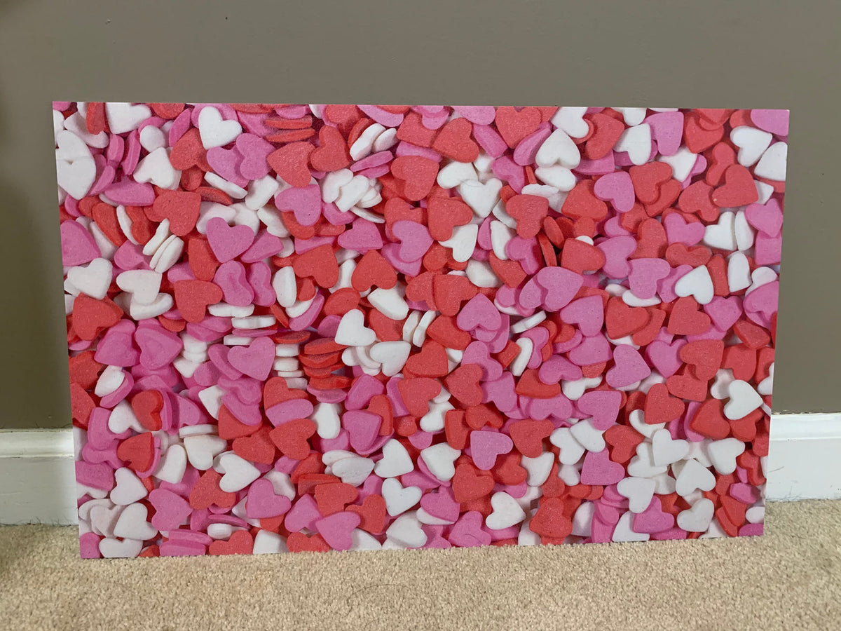 PatternPly® Full Coverage Red and Pink Candy Hearts