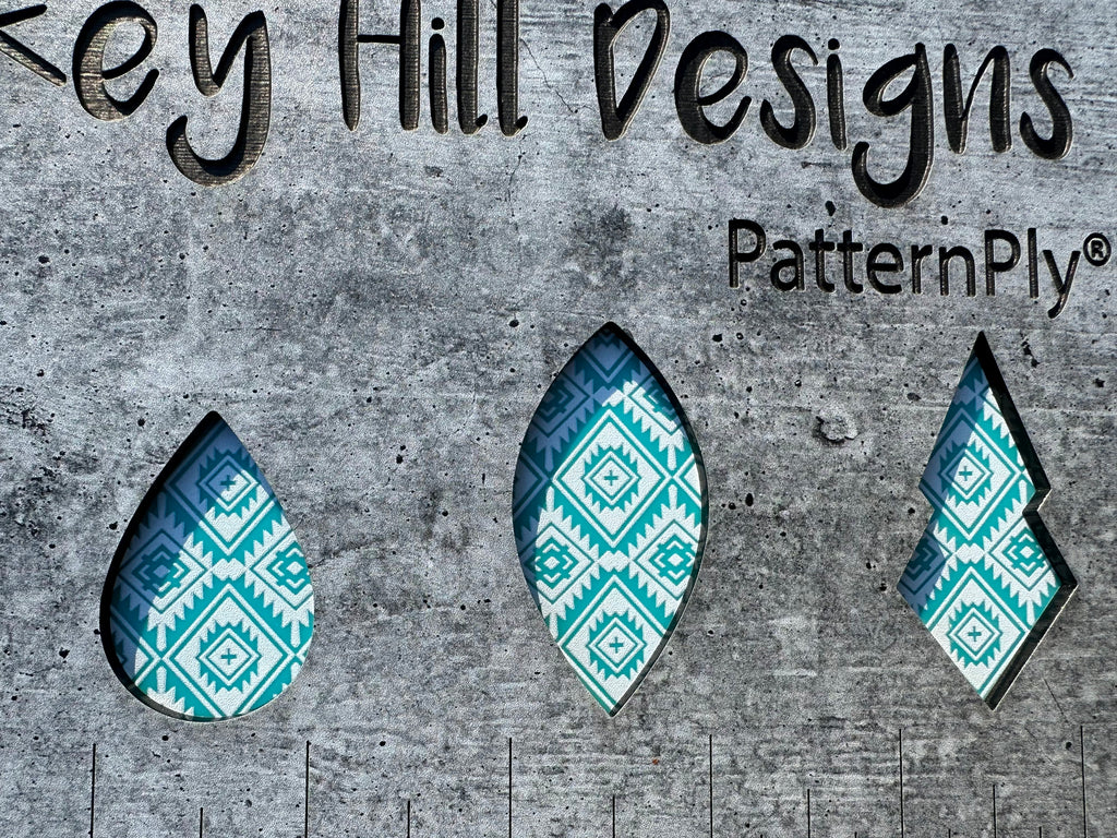 PatternPly® Scattered Aztec WHITE product photo 4