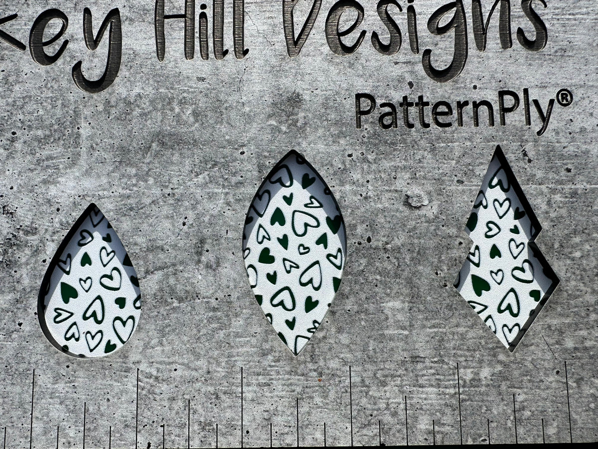 PatternPly® Scattered Outline Hearts WHITE product photo 5