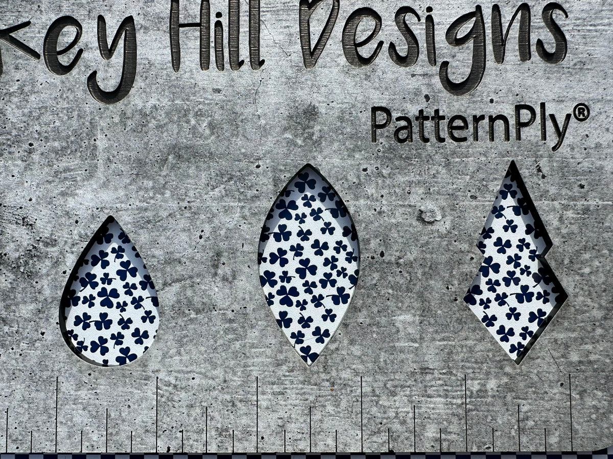 PatternPly® Scattered Micro Shamrocks WHITE product photo 5
