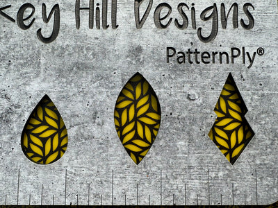 PatternPly® Scattered Leaves BLACK