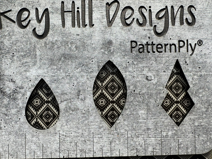 PatternPly® Scattered Aztec BLACK