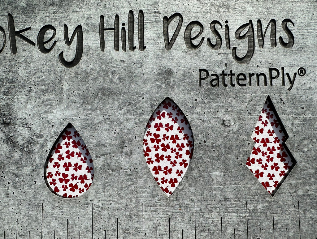 PatternPly® Scattered Micro Shamrocks WHITE product photo 9