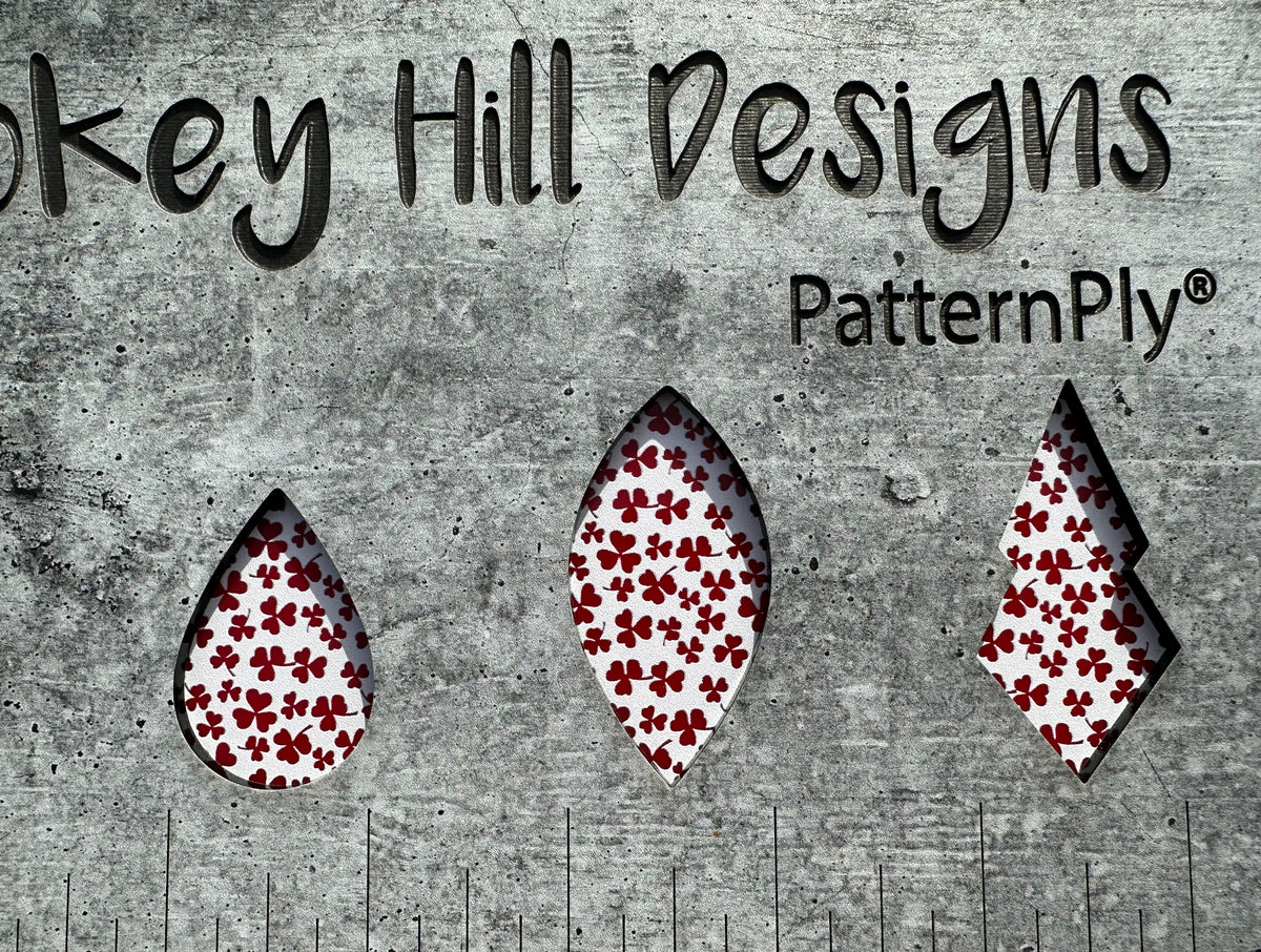 PatternPly® Scattered Micro Shamrocks WHITE product photo 9