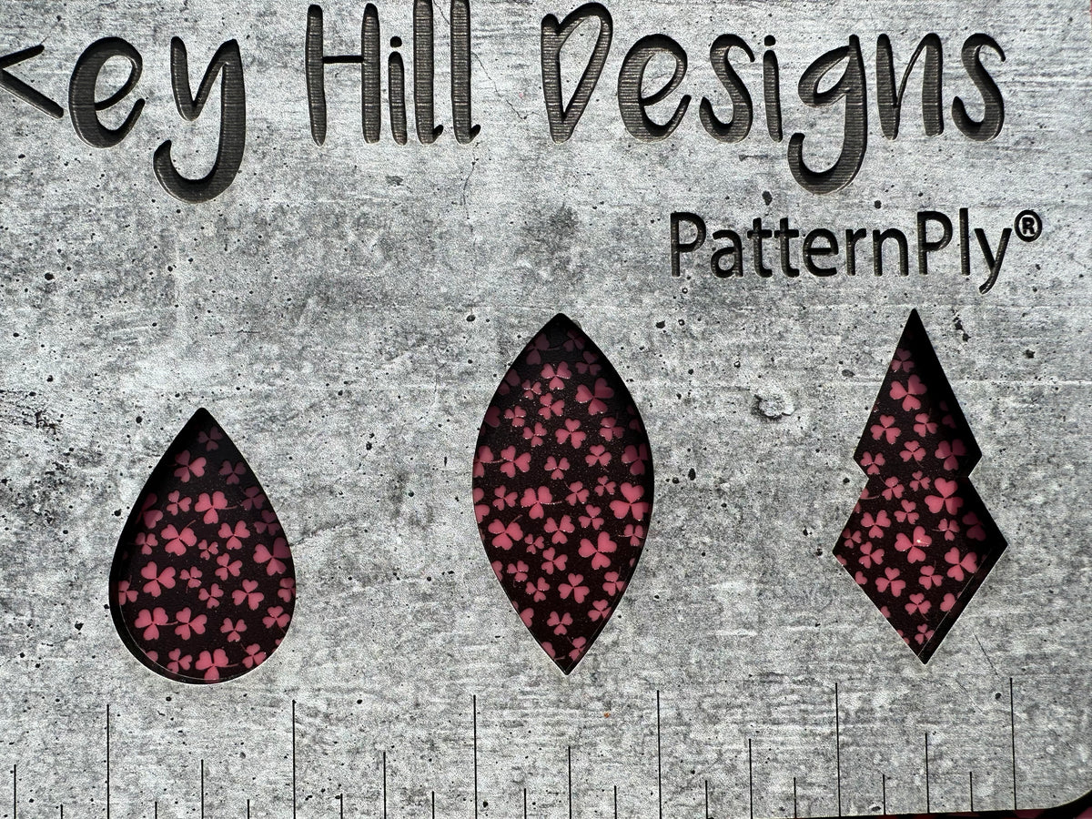 PatternPly® Scattered Micro Shamrocks BLACK product photo 8