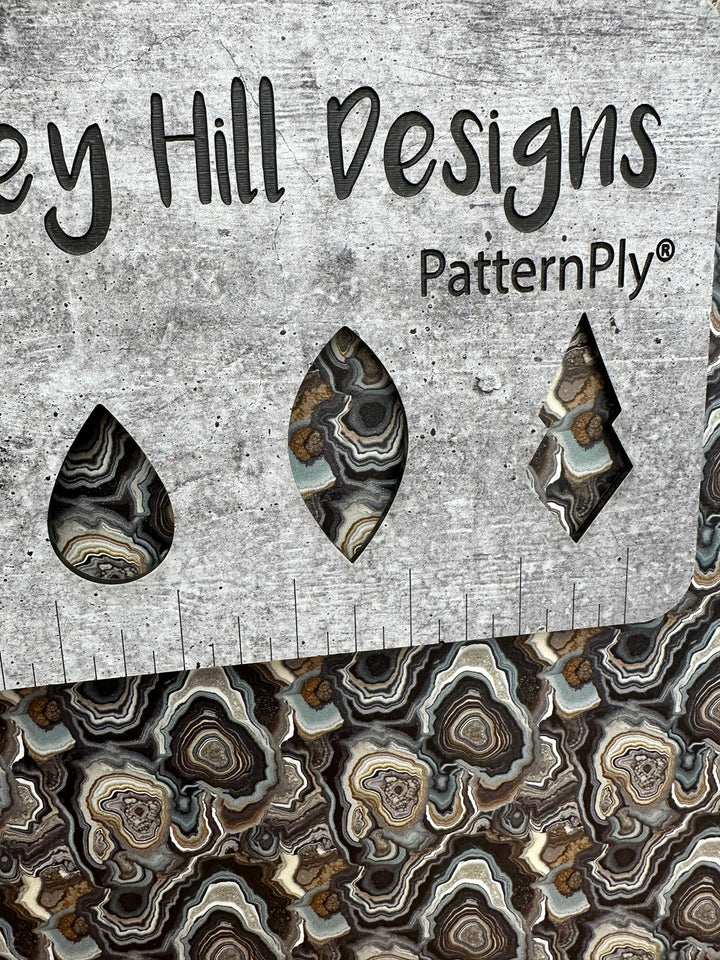 PatternPly® Neutral Geodes