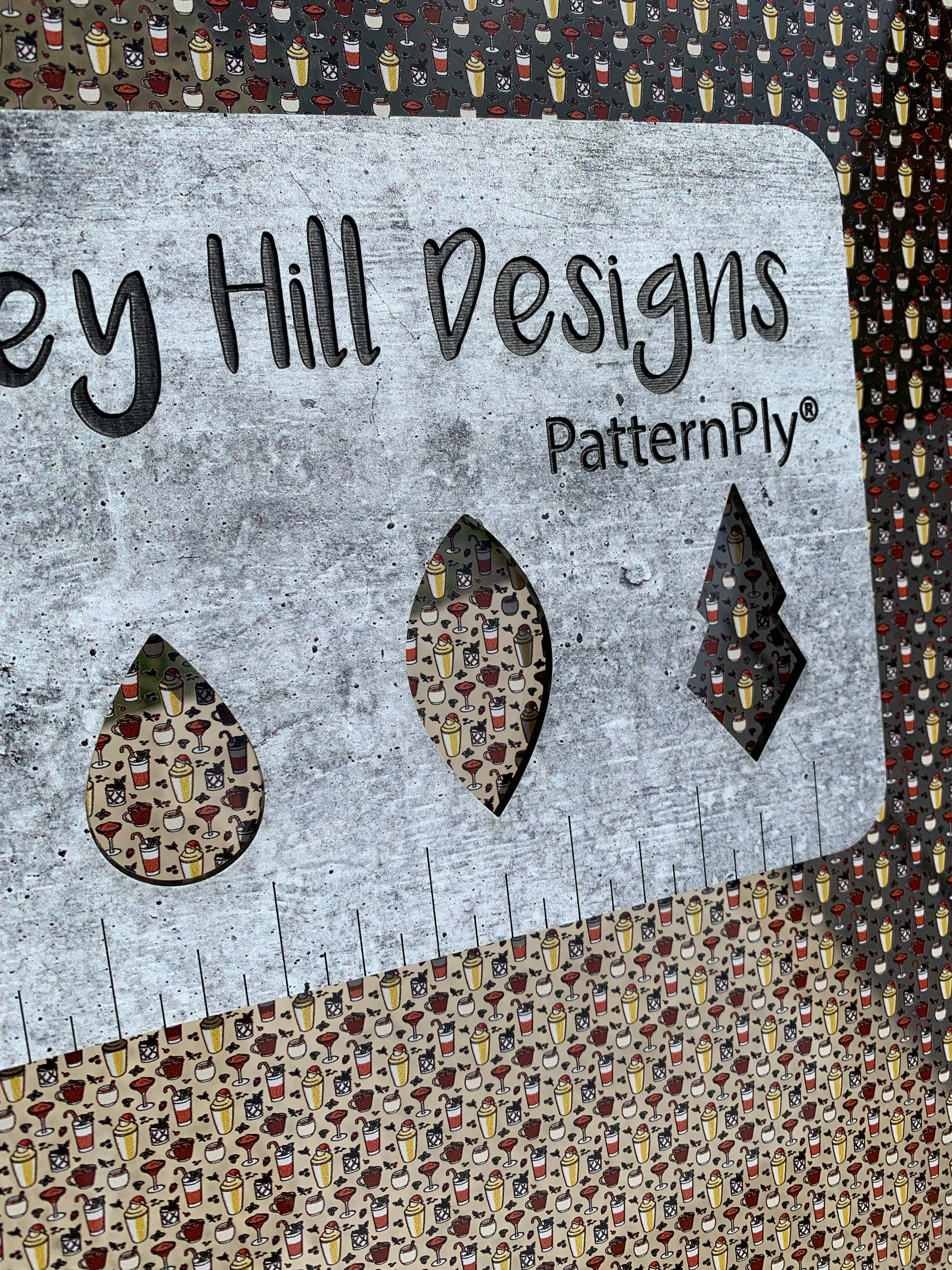 PatternPly® Scattered Christmas Cocktails sheet showing the pattern