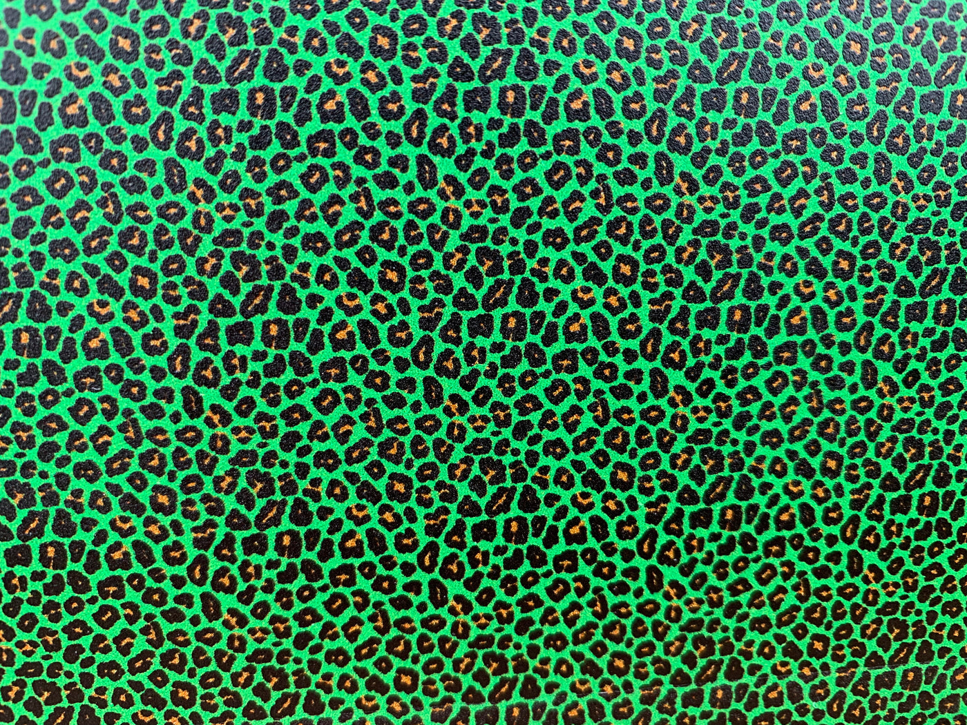 PatternPly® Micro Green Leopard
