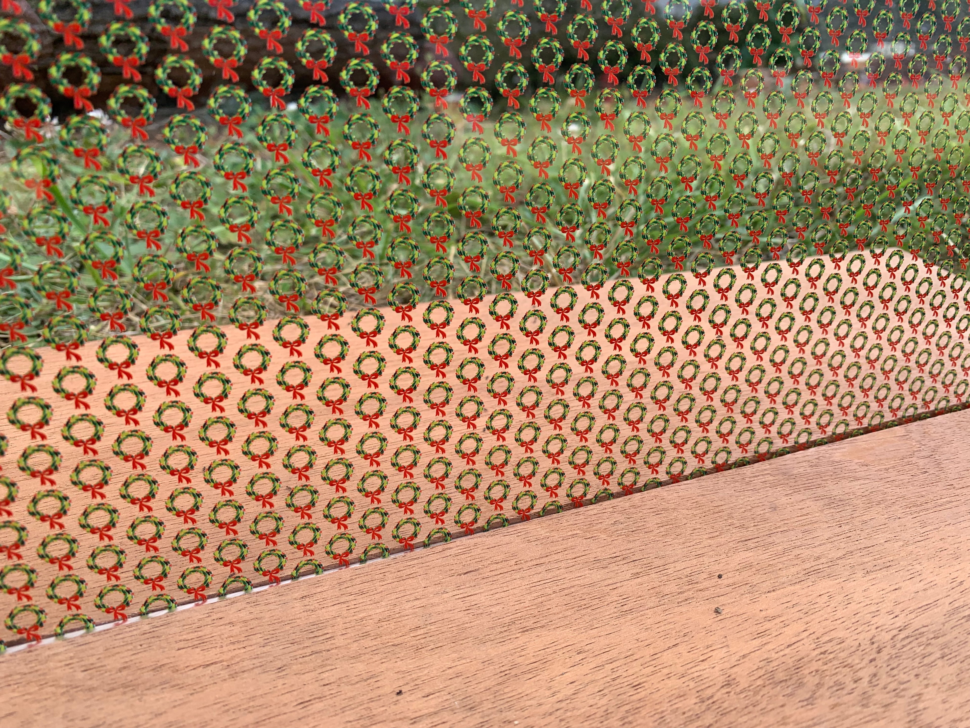 PatternPly® Scattered Micro Wreaths product photo 3