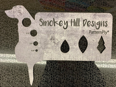 PatternPly® Smoke and Mirrors, Squiggles