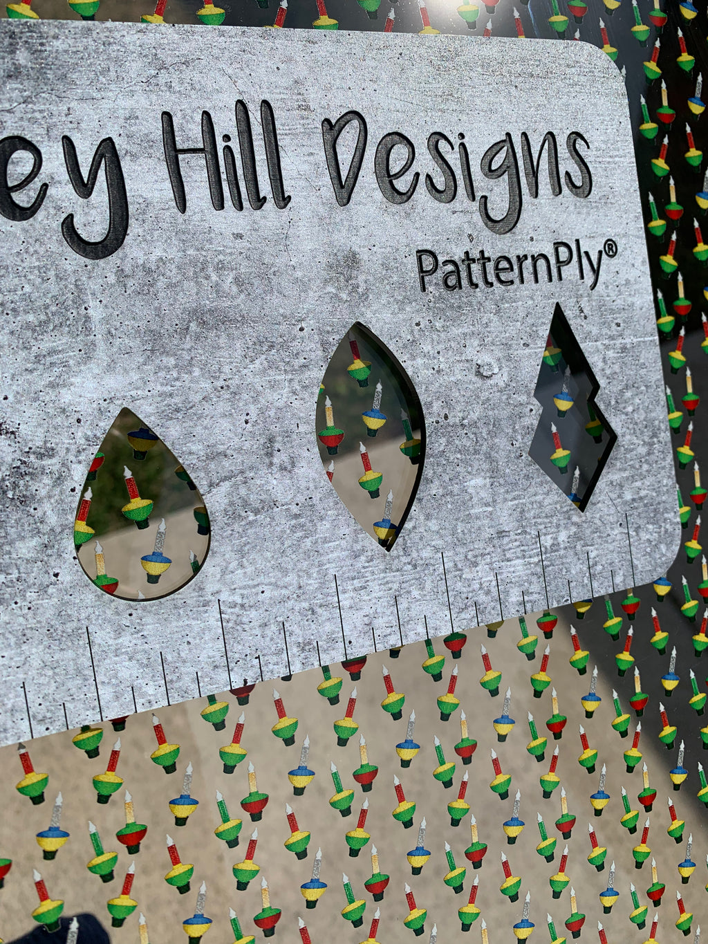 PatternPly® Scattered Vintage Bubble Lights sheet showing the pattern