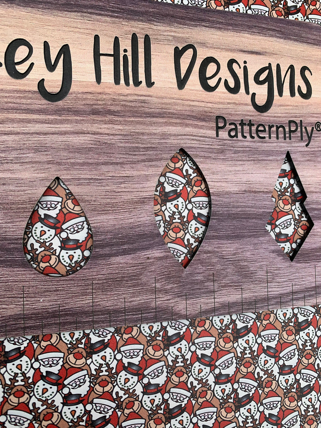 PatternPly® Full Coverage Mini Christmas Friends sheet showing the pattern