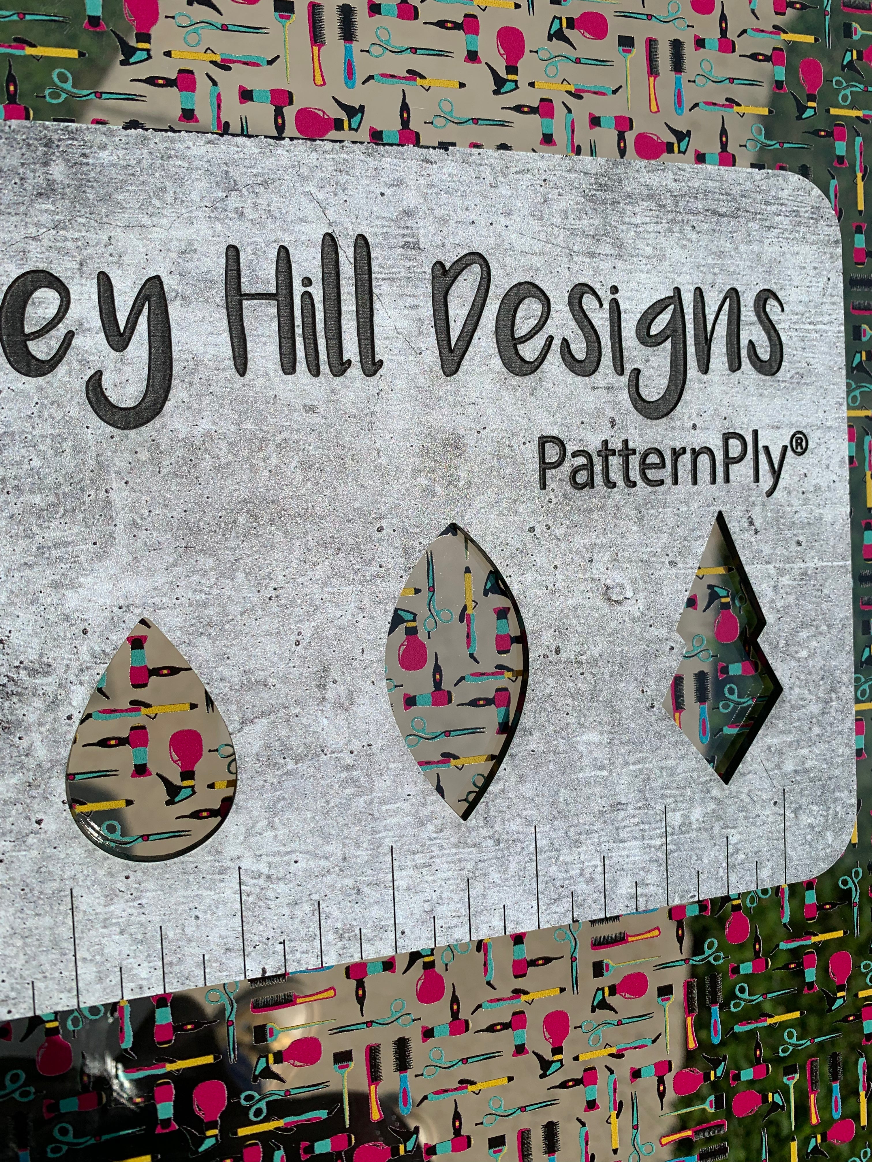PatternPly® Scattered Hairdresser sheet showing the pattern