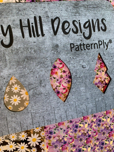 PatternPly® Scattered Floral Bestsellers Trio