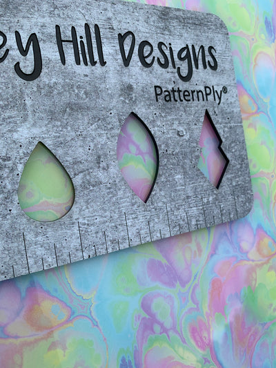 PatternPly® Acrylic Mini Pastel Rainbow Paint Pour, Two Sided on Clear
