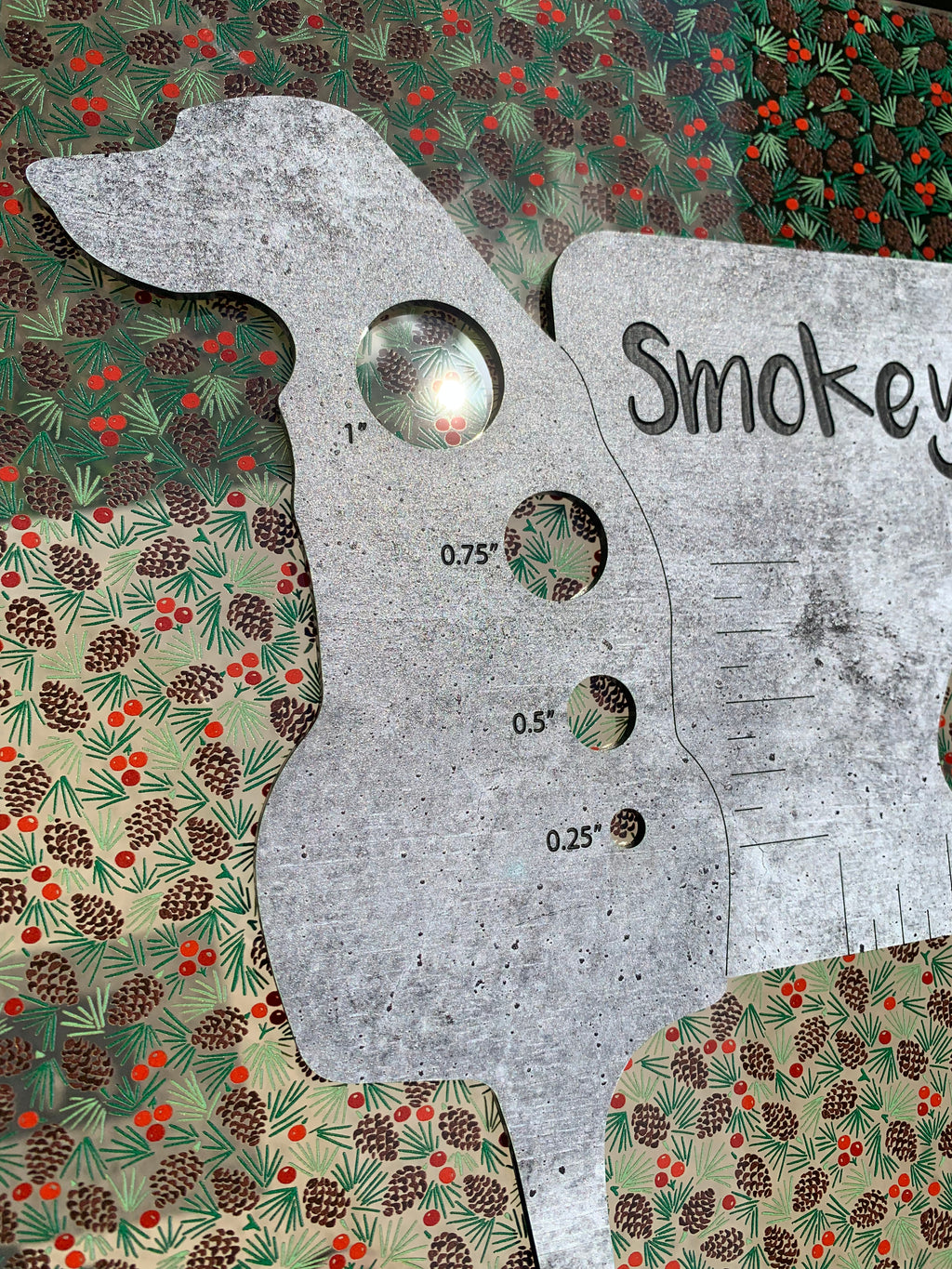 PatternPly® Scattered Pinecones and Berries product photo 3