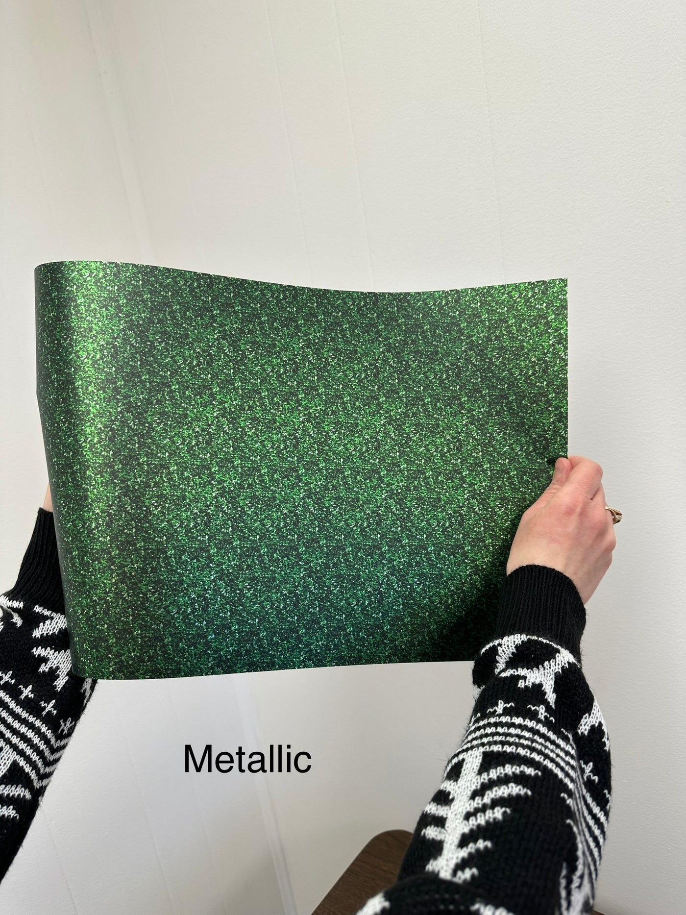 PatternPly® Acrylic Transparent Green Glitter*