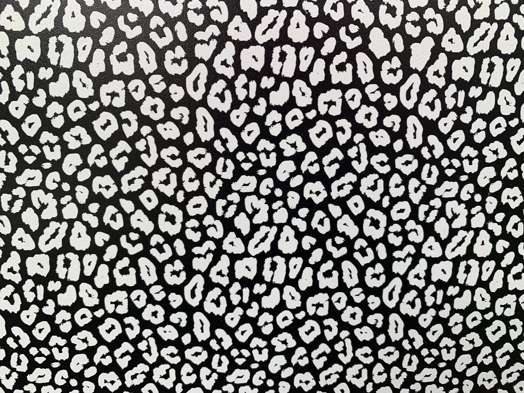 PatternPly® Full Coverage Black and White Leopard product photo 4