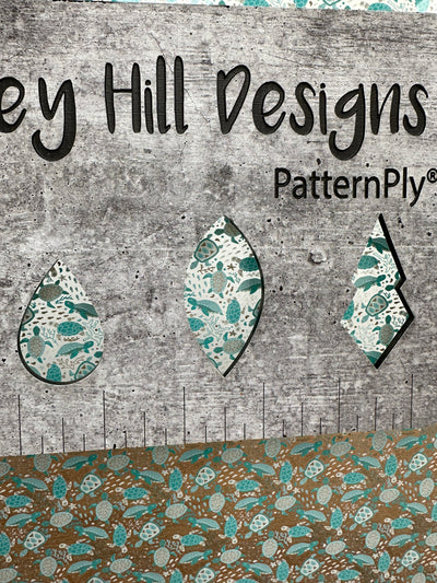 PatternPly® Scattered Sea Turtles and Coral