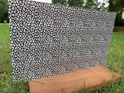 PatternPly® Black and White Leopard