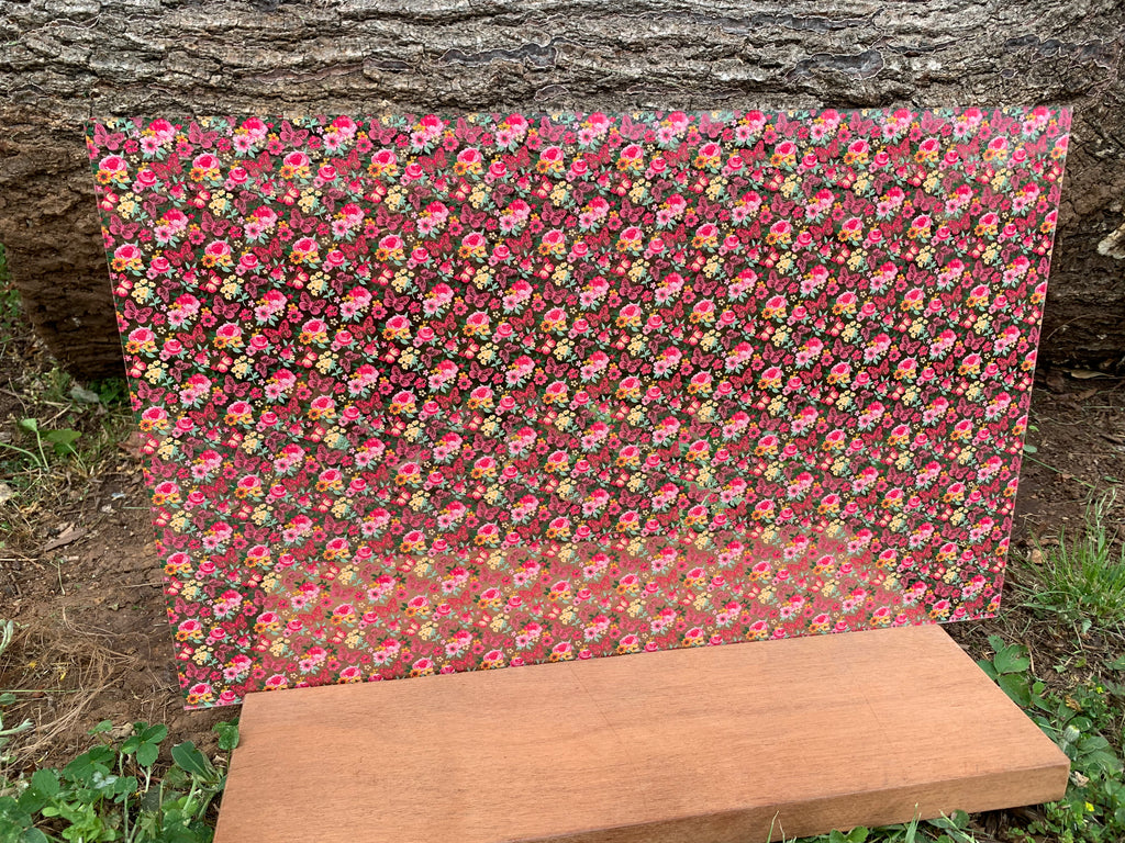 PatternPly® Scattered Butterflies and Flowers product photo 3