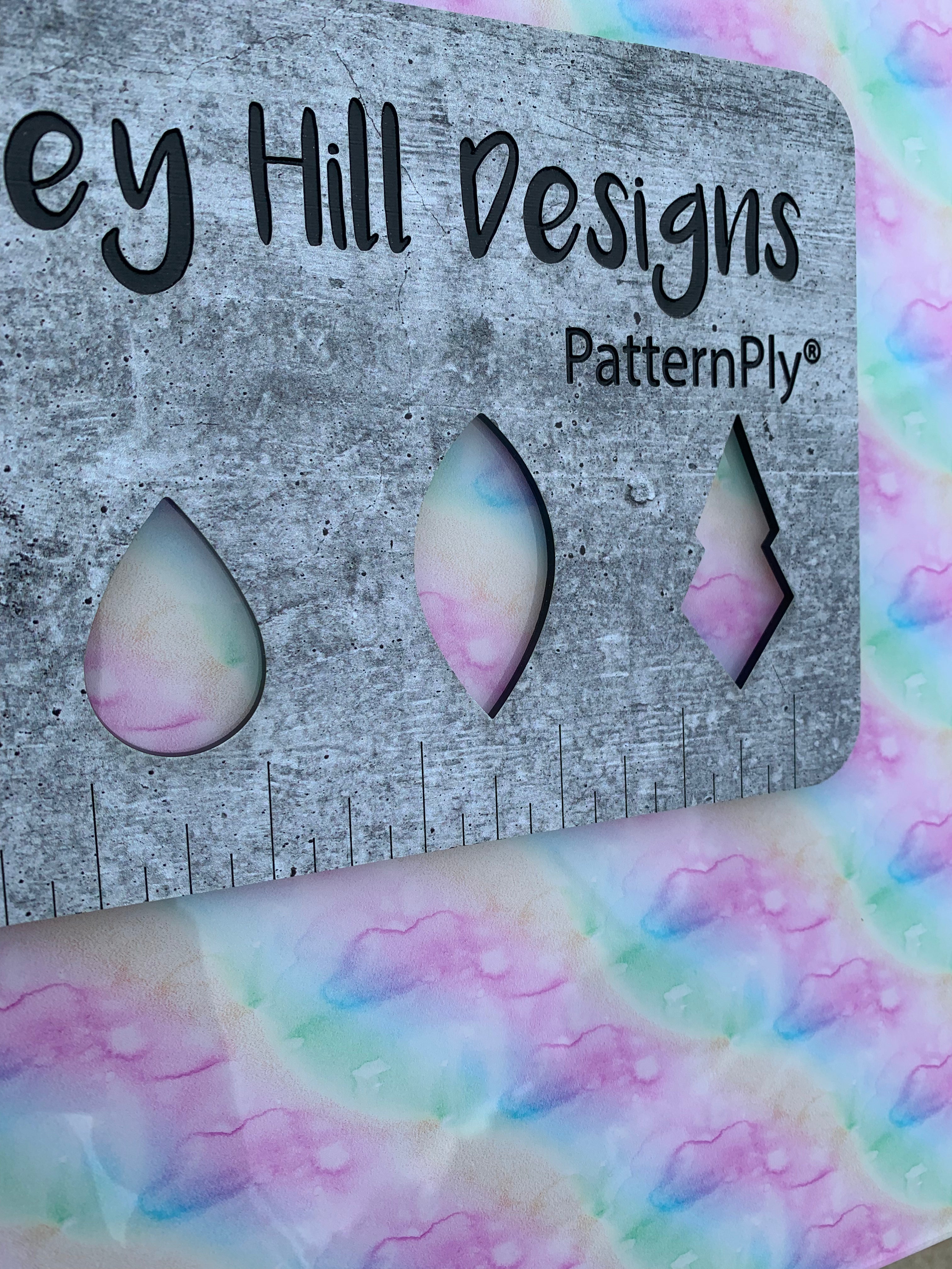 PatternPly® Full Coverage Pastel Rainbow Watercolor product photo 2