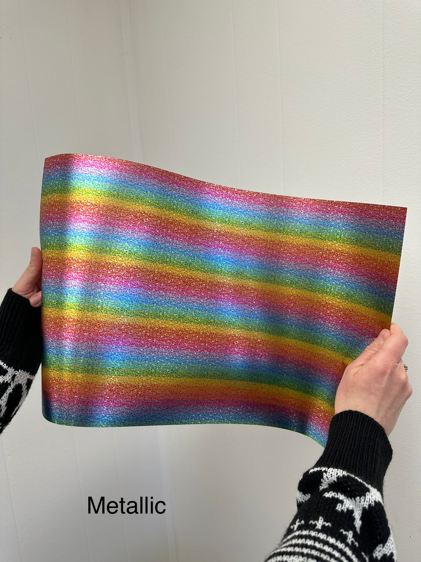 PatternPly® Acrylic Transparent Rainbow Stripe Glitter*