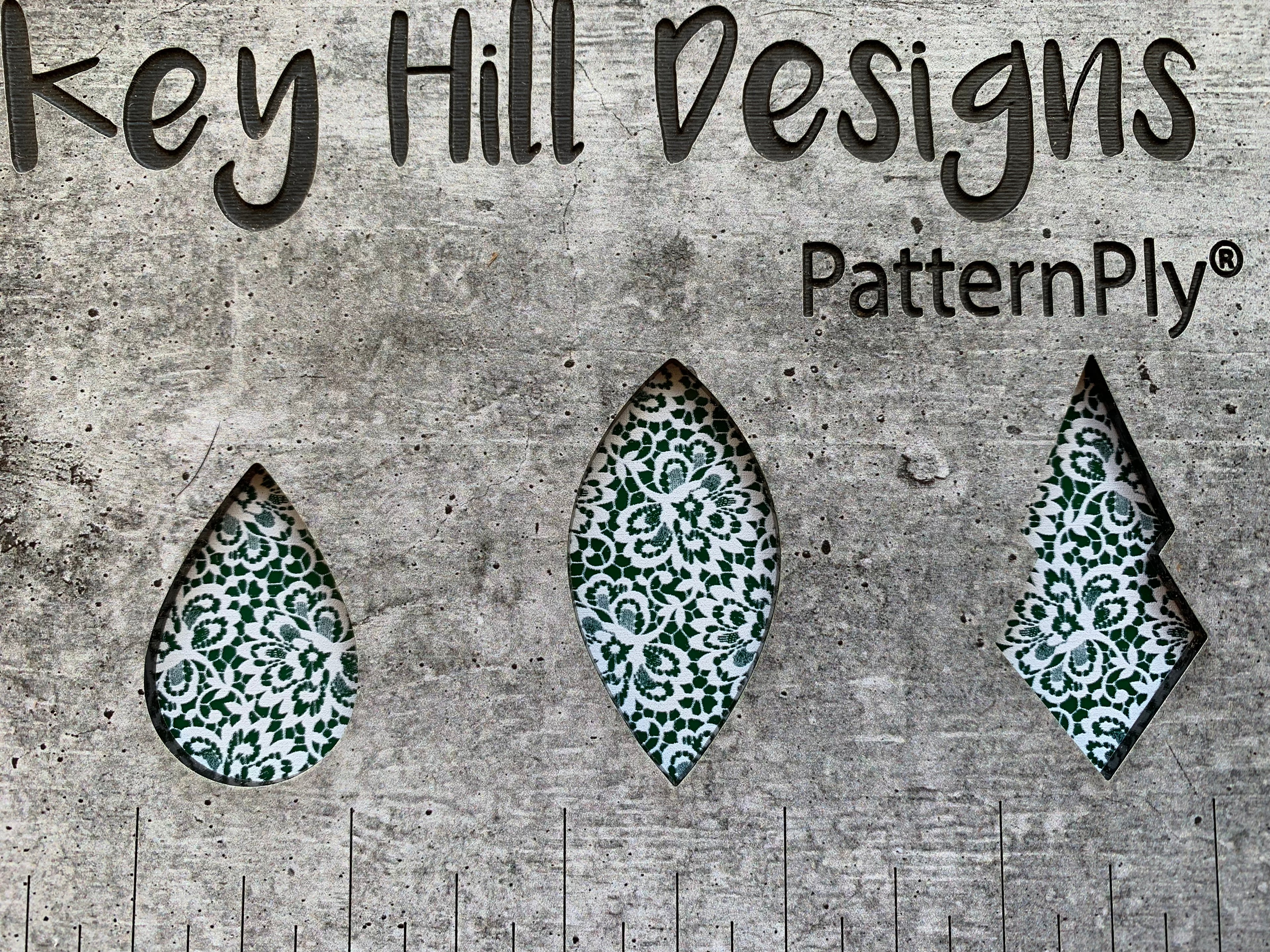 PatternPly® Scattered Lace WHITE product photo 9