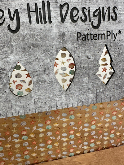PatternPly® Scattered Seashells and Starfish