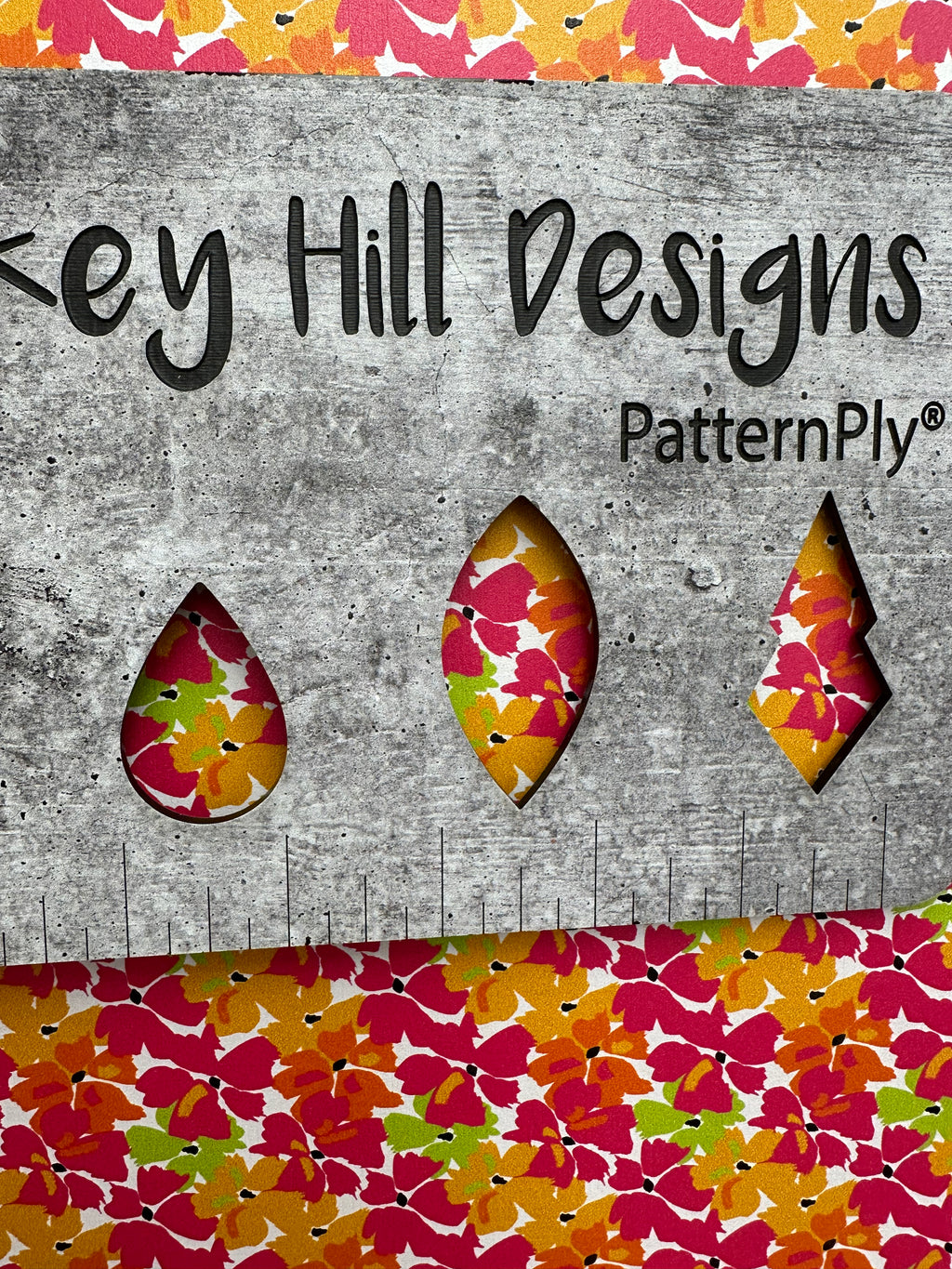 PatternPly® Full Coverage Summer Floral product photo 2